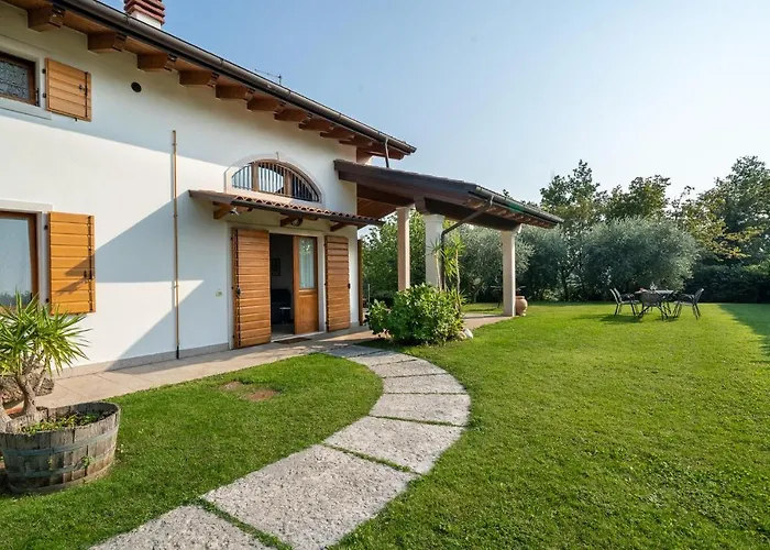 Nyaraló Macchia Blu