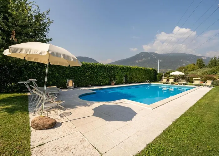 Macchia Blu * Caprino Veronese