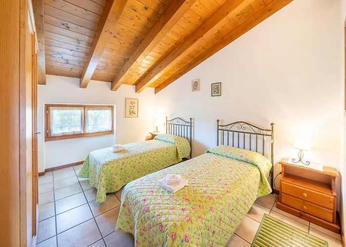 Nyaraló Macchia Blu